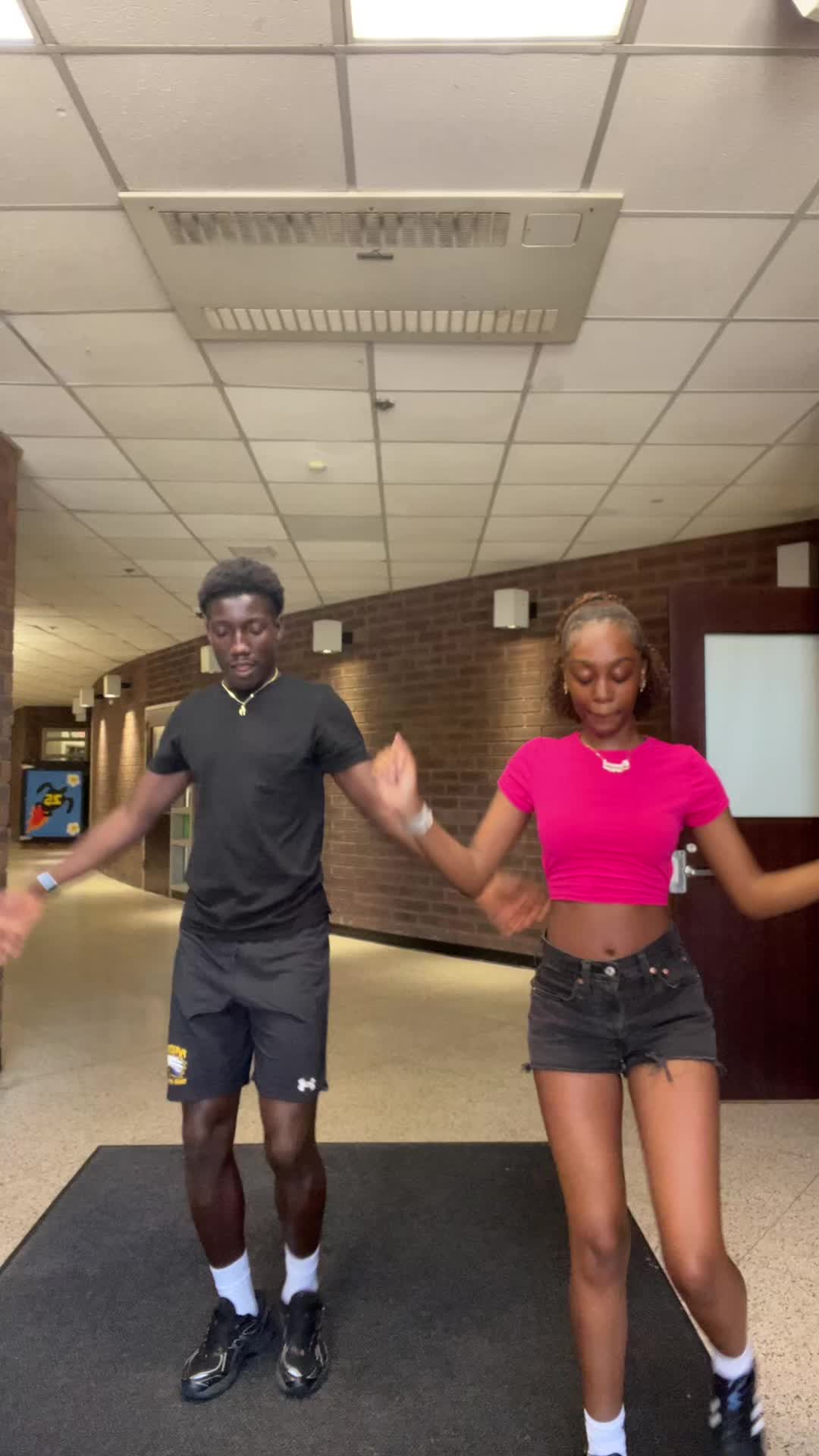 @J4🕺🏾.