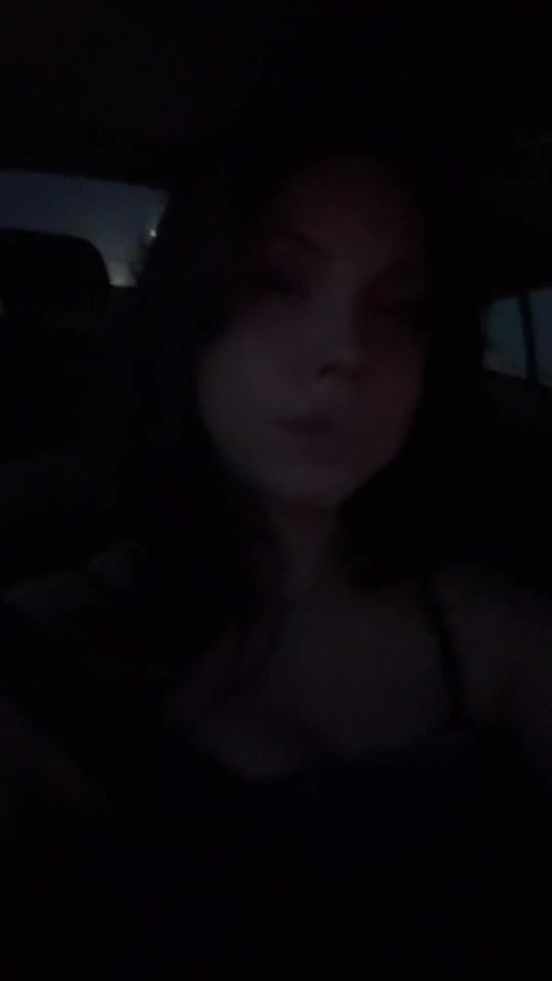 @jolie