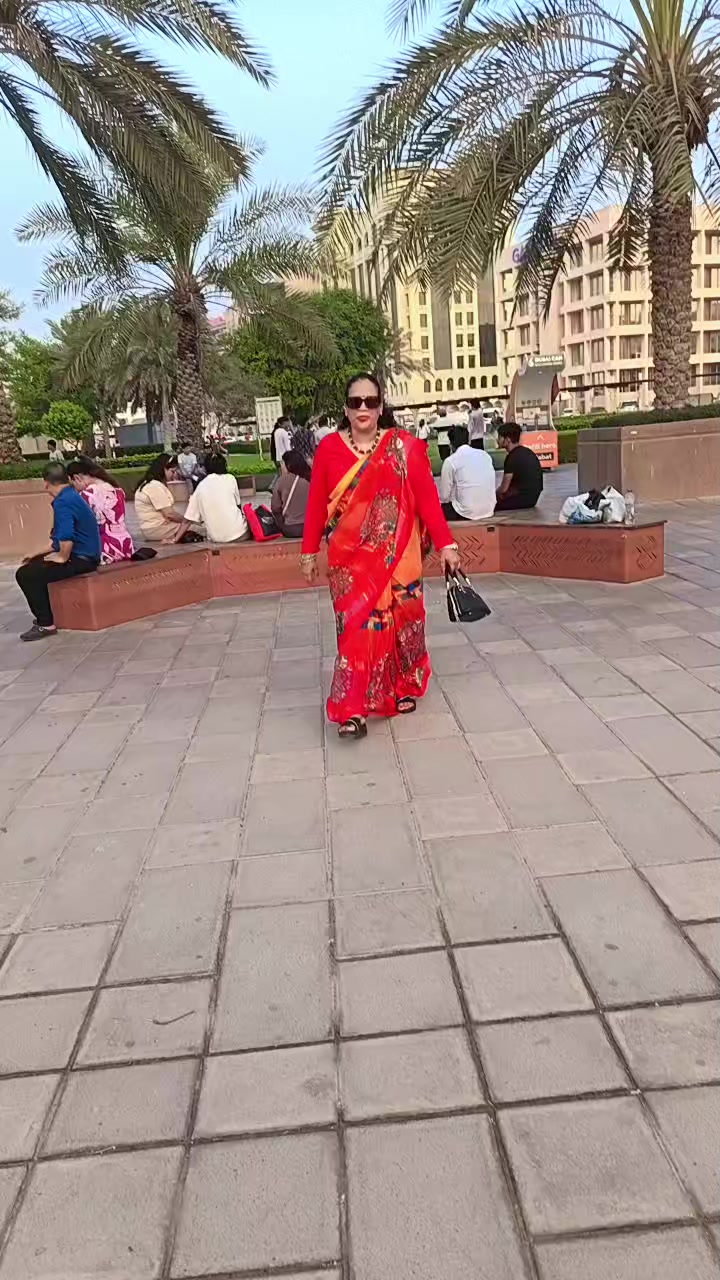 @maya pandey8145🇳🇵🇦🇪🌹