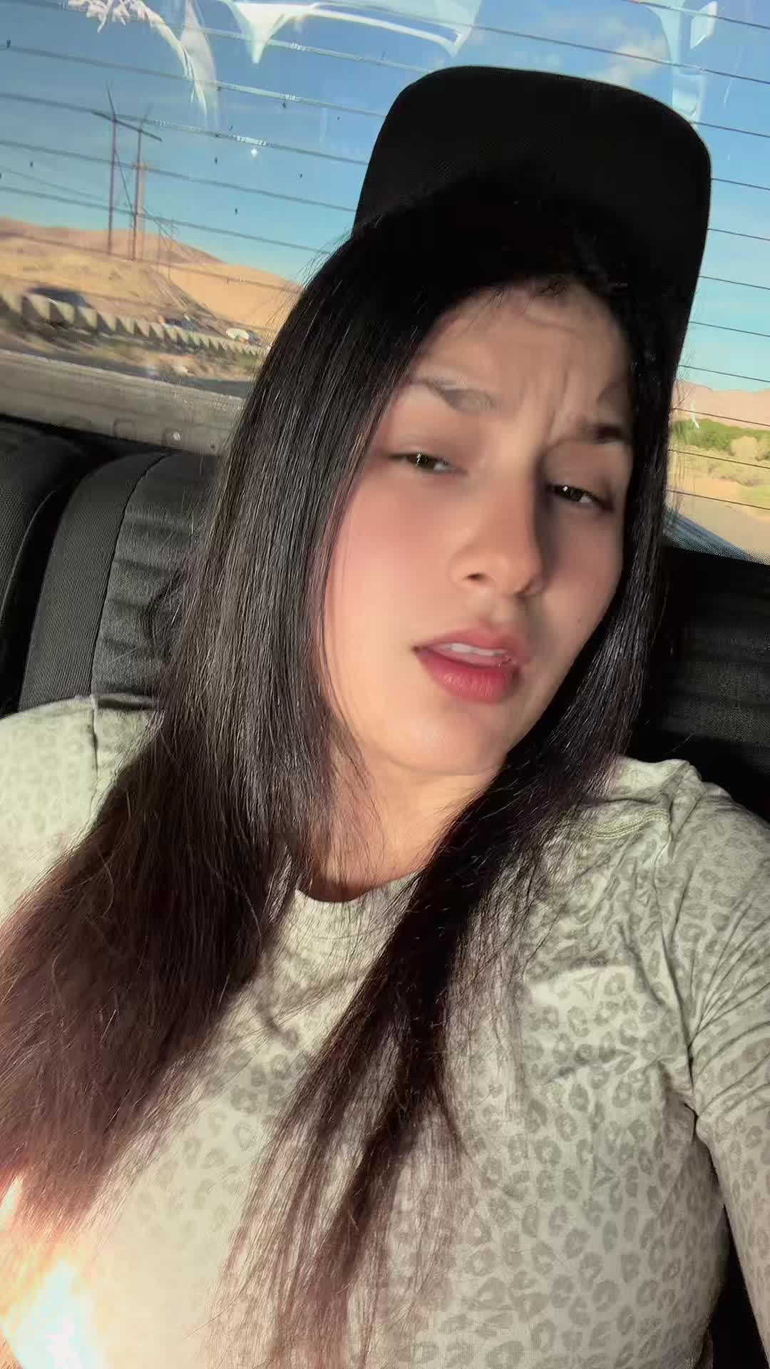 @Maria zuniga