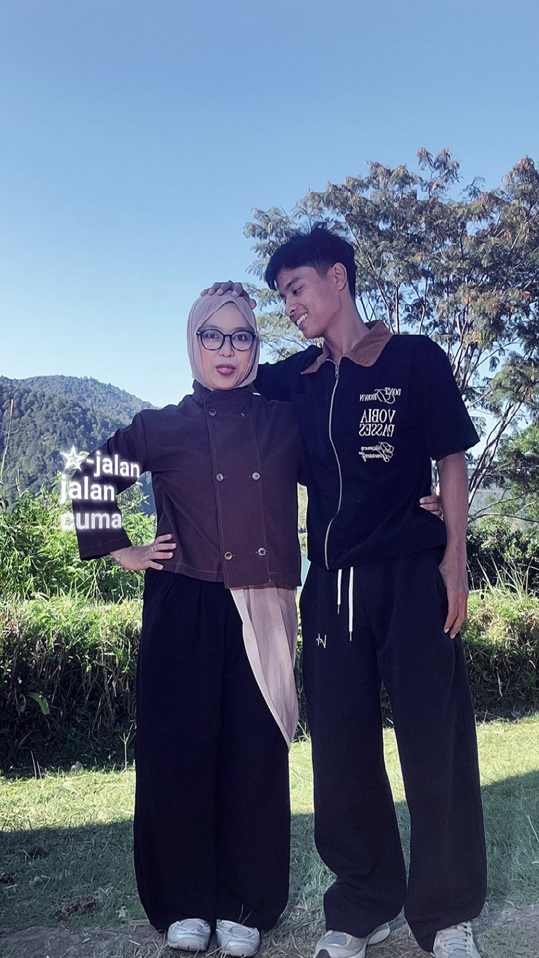 @hokkiky
