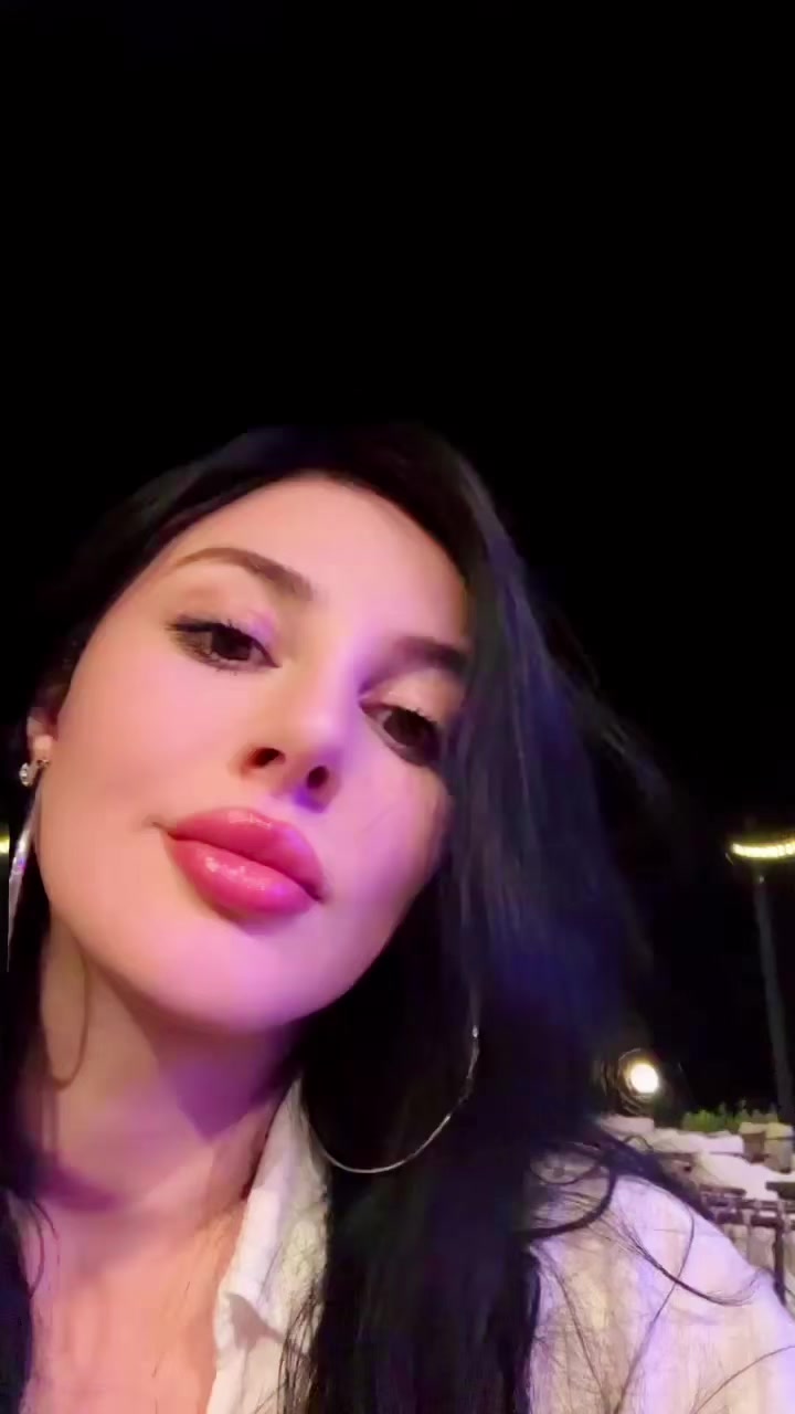 @julia_baku05