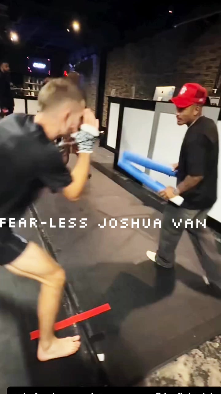@Fearless JoshuaVan🇲🇲👊