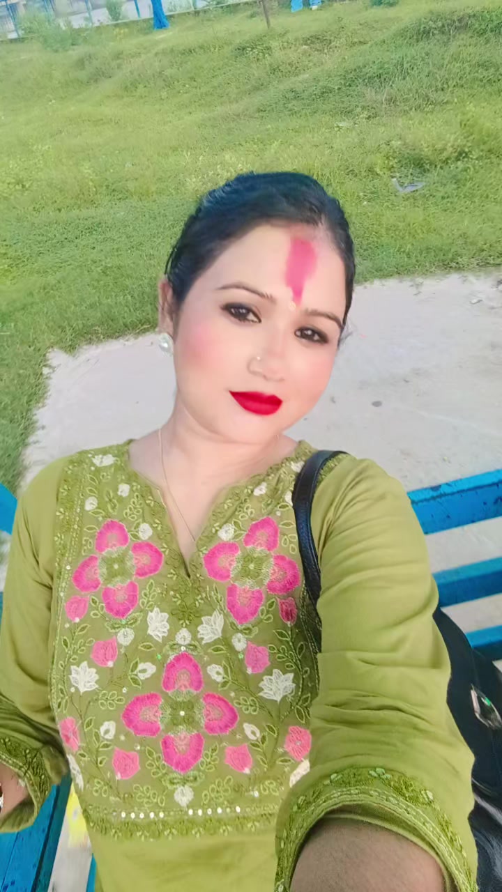 @☺️माईली☺️