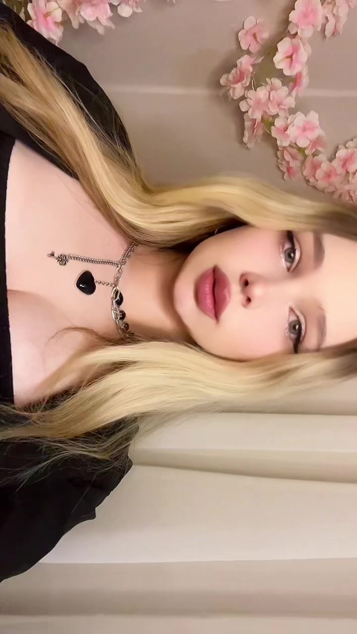 @🐰 𝑴𝒊𝒄𝒓𝒐𝒃𝒂𝒃𝒚 🐰
