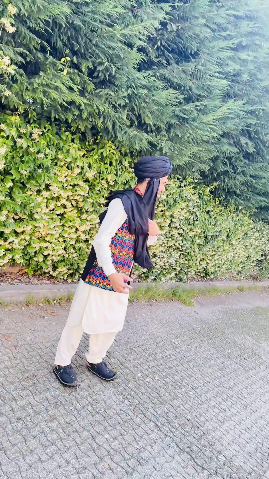 @🍁 kashmiri S M G🥷🦅🇪🇺🇮🇹
