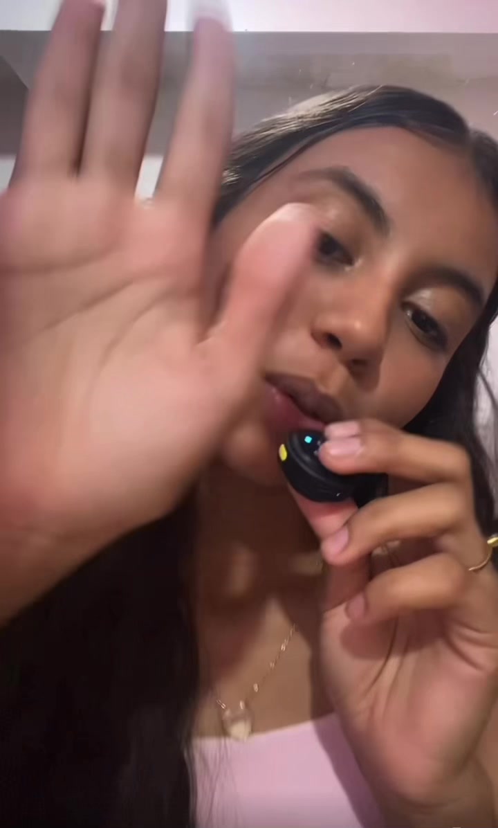 @💋