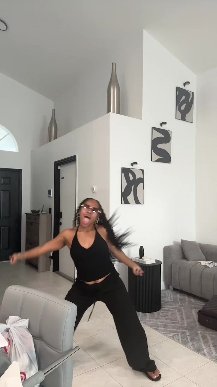 @DellyFever
