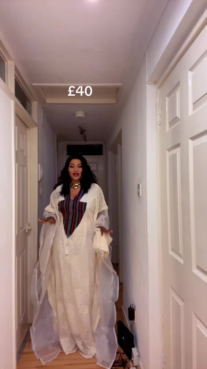 @Ready to Wear in UK ๐ฌ๐ง