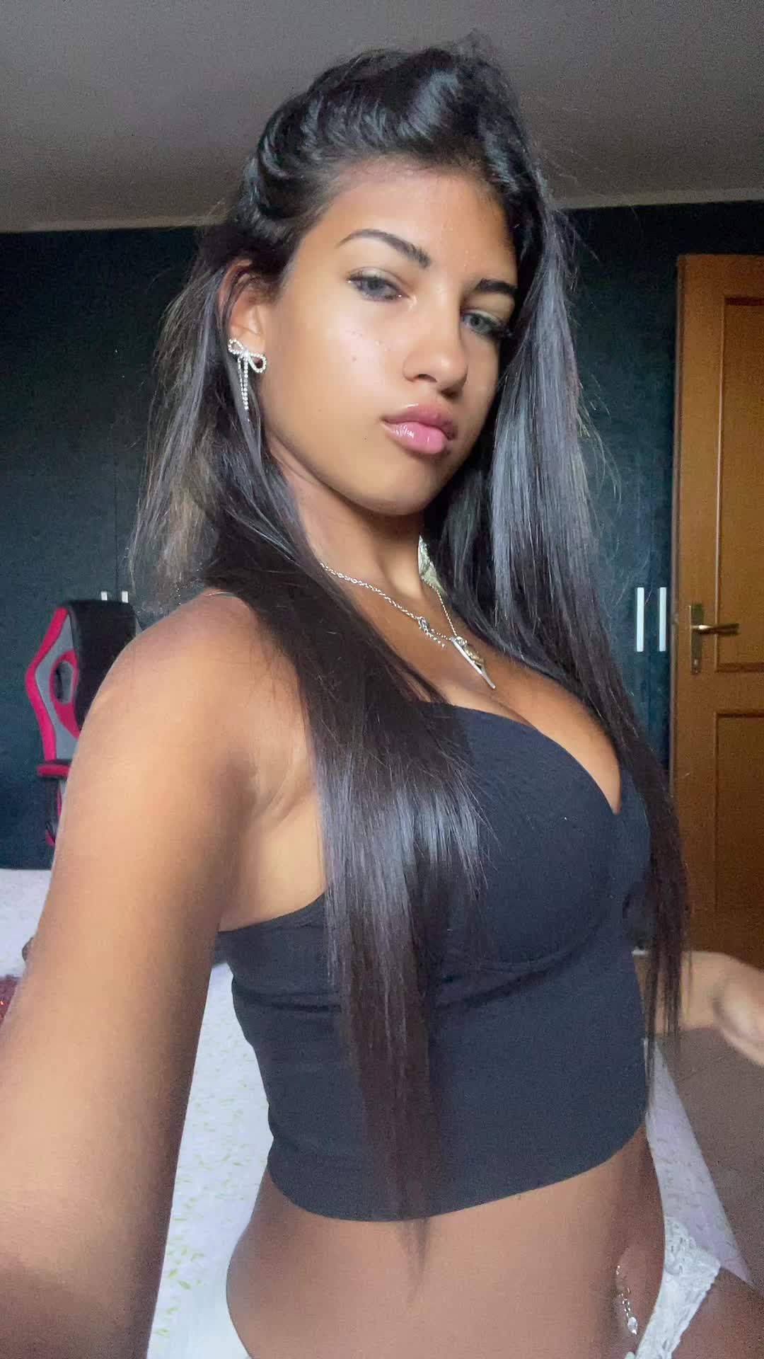 @8💎