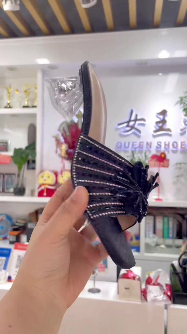 @Queen Shoes Factory China