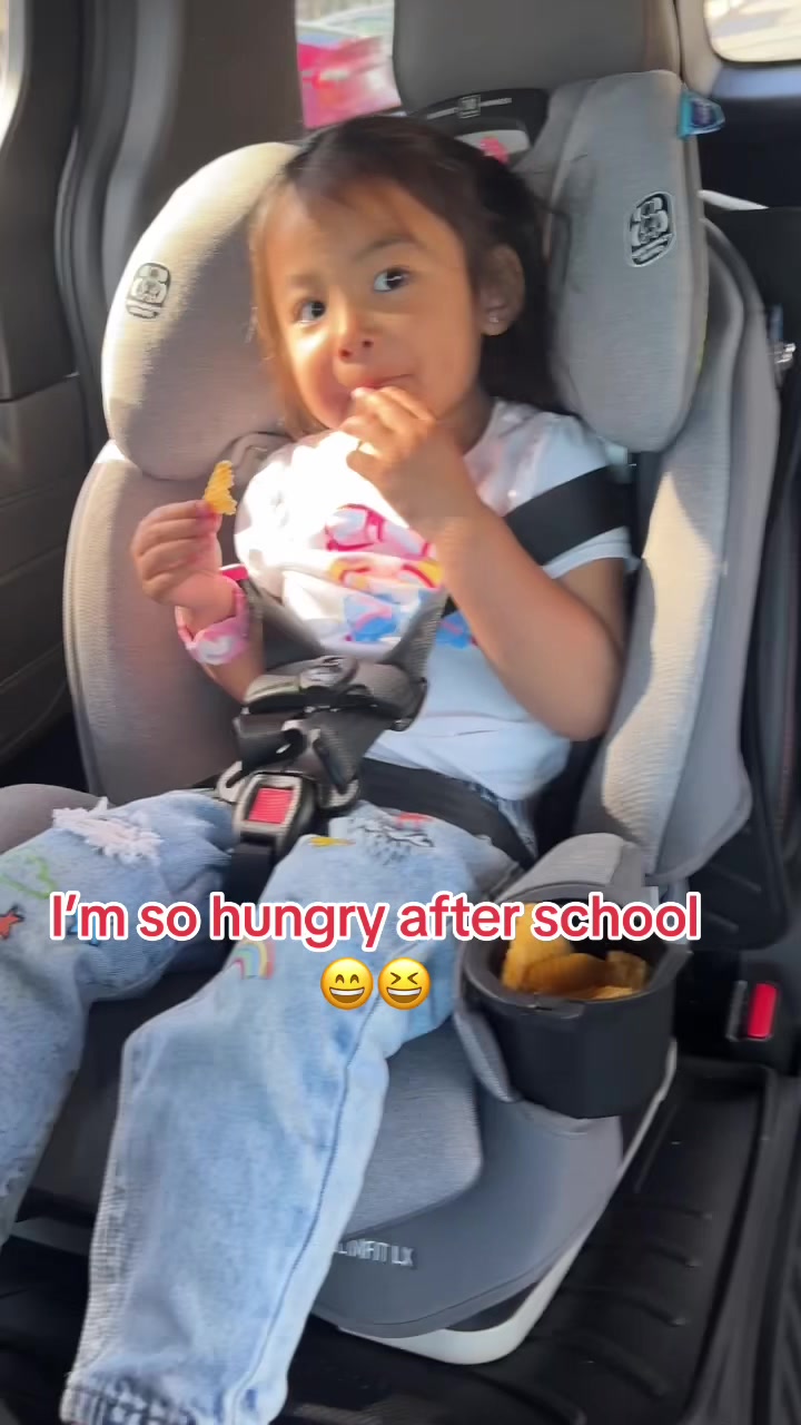 @Ellen Ellie 🇺🇸🇰🇭