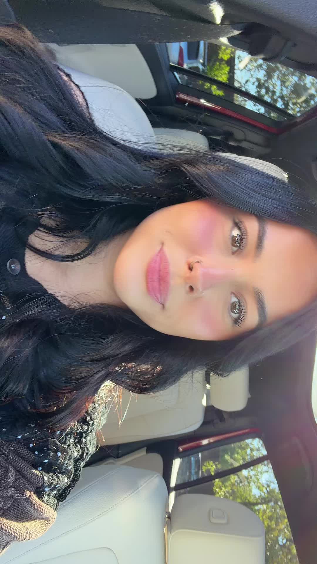@b3llaw3lla