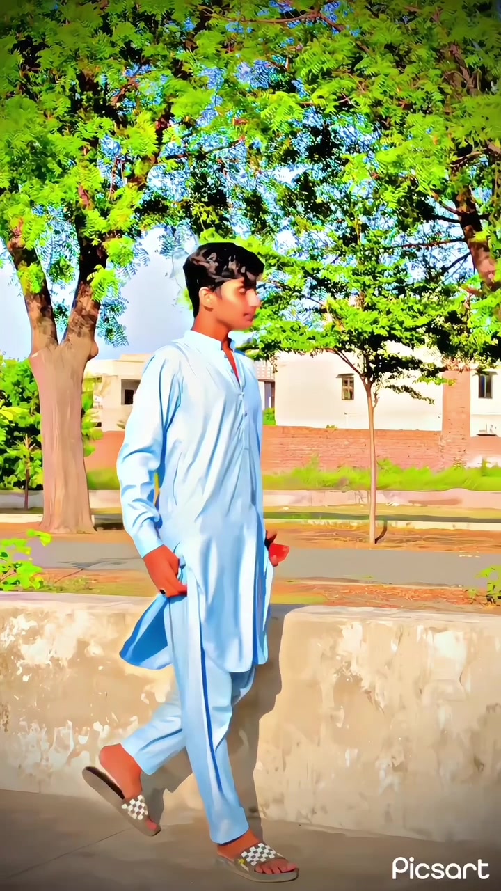 @♛ 𝕂ℍ𝕆𝕂ℍ𝔸ℝ طلحہ ♛