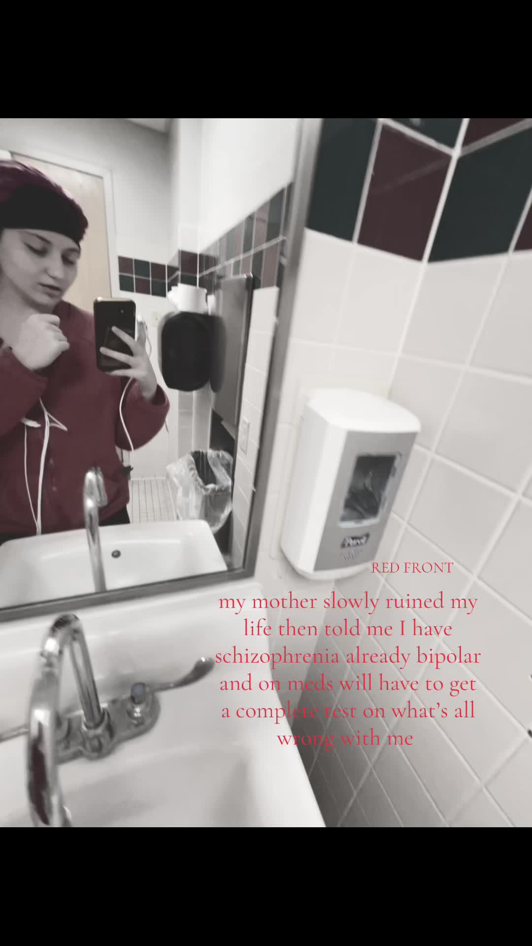@👻