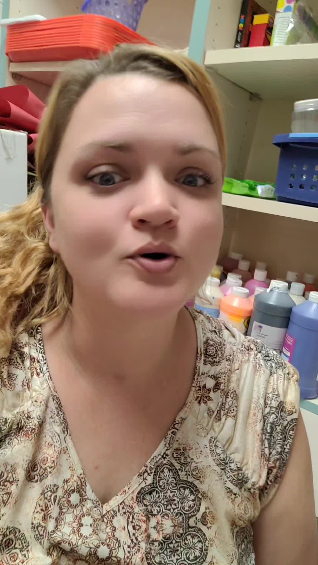 @Laura Saxx