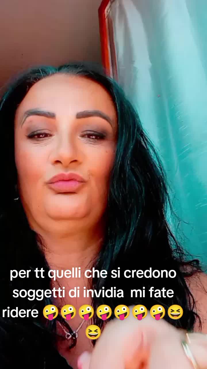 @chiara ❤️👈