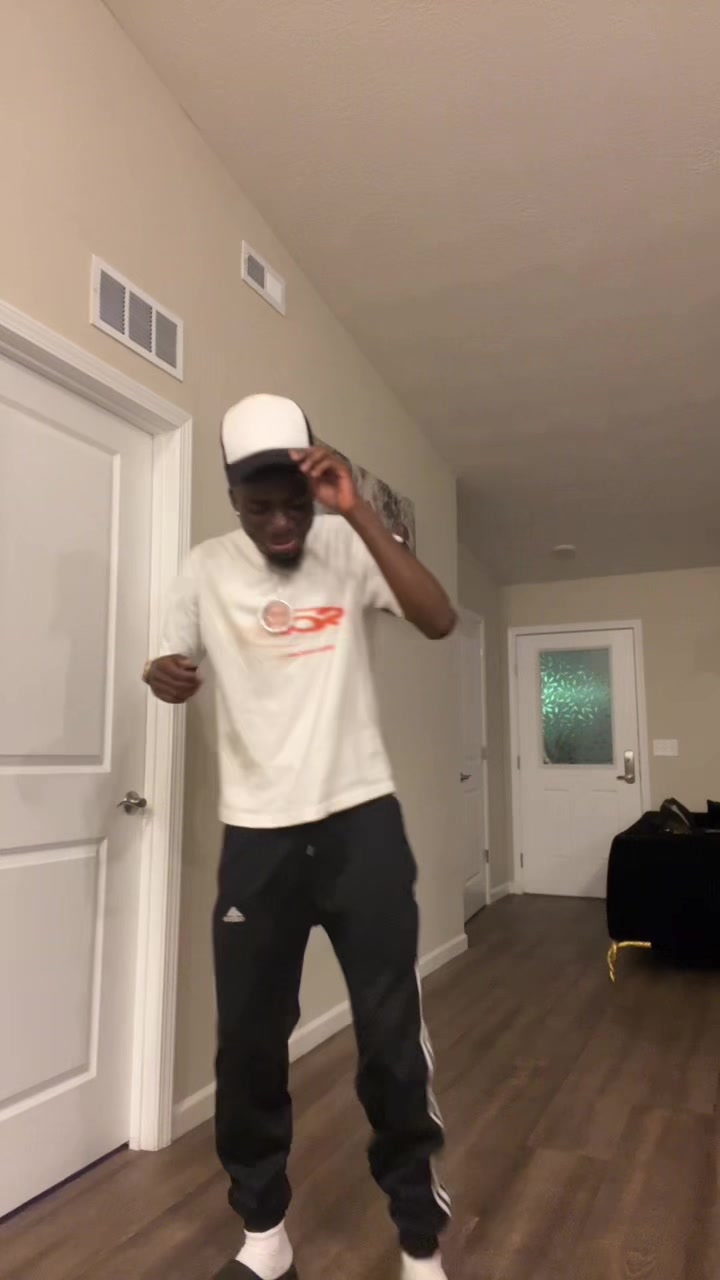 @joshua_Olenga