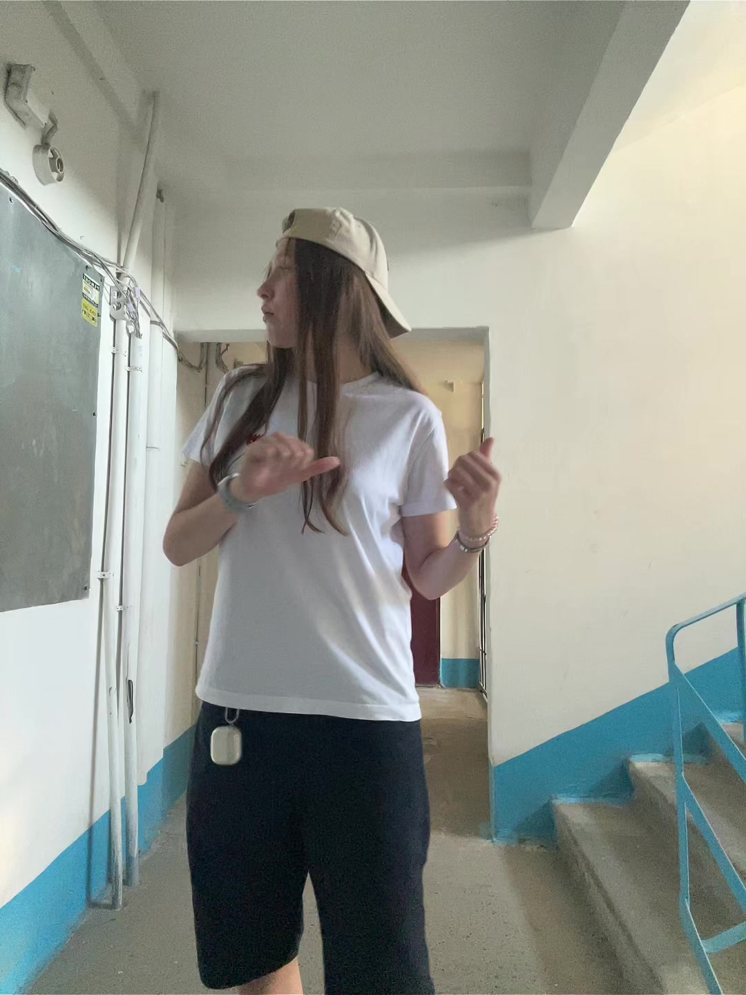 @vvor🤤5️⃣