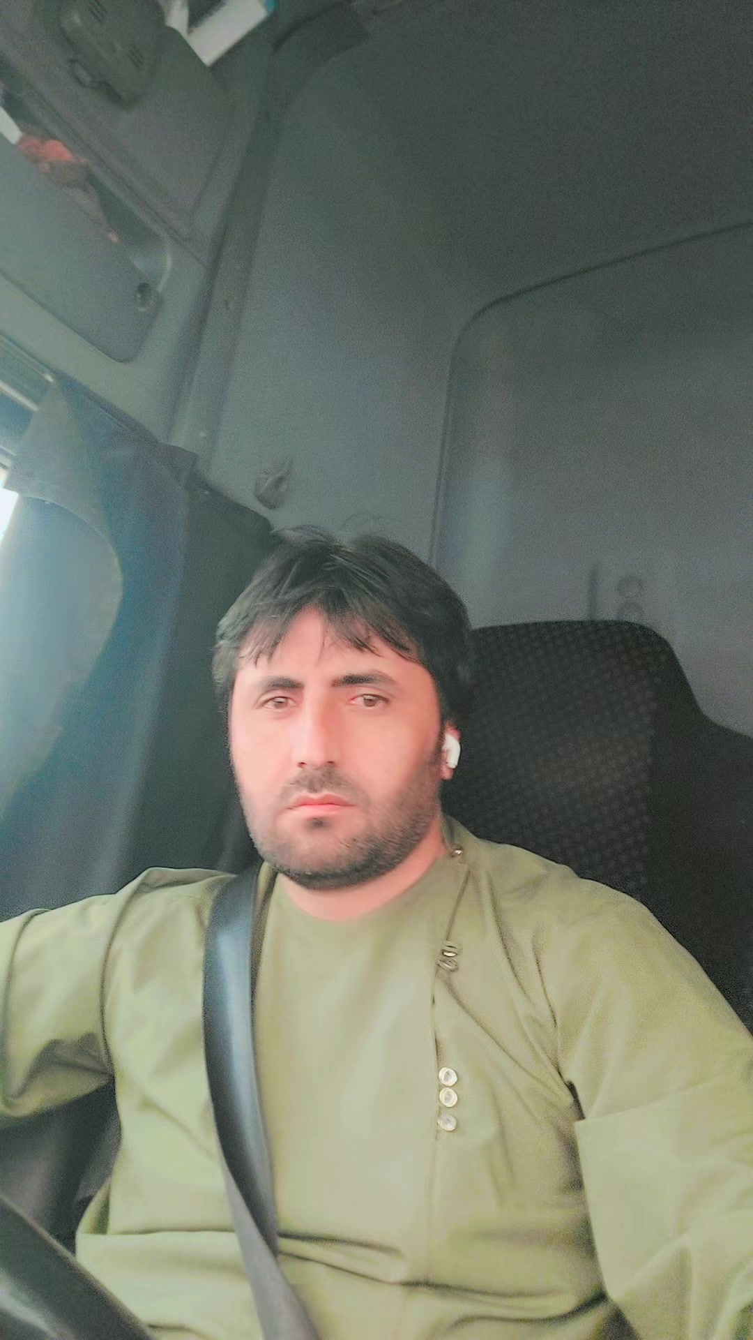 @نسيم ځاځي