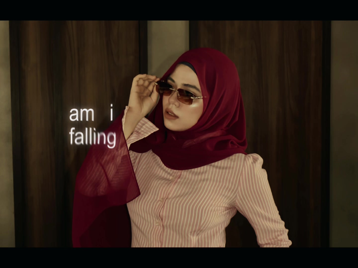 @Lily Ghaz