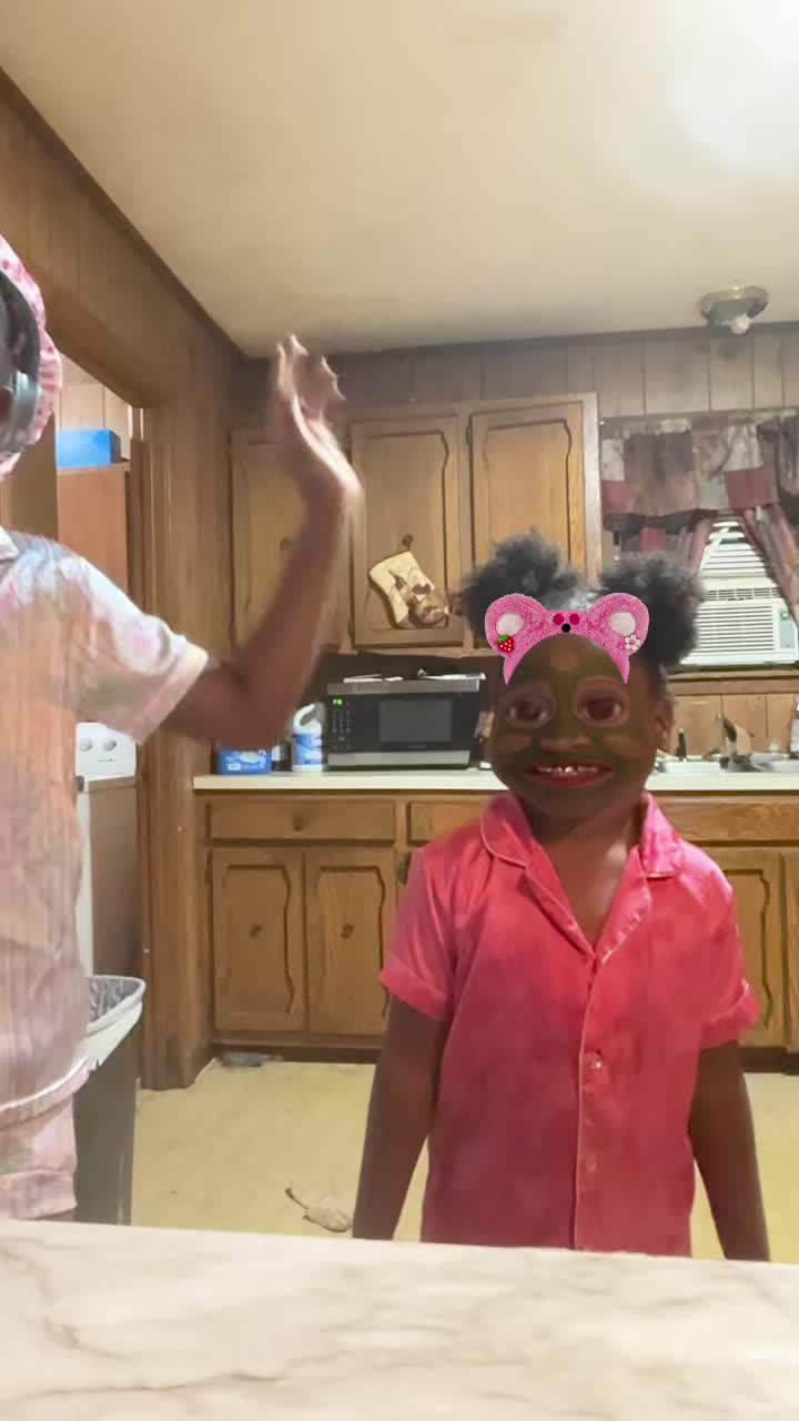 @Leah_67 Smith