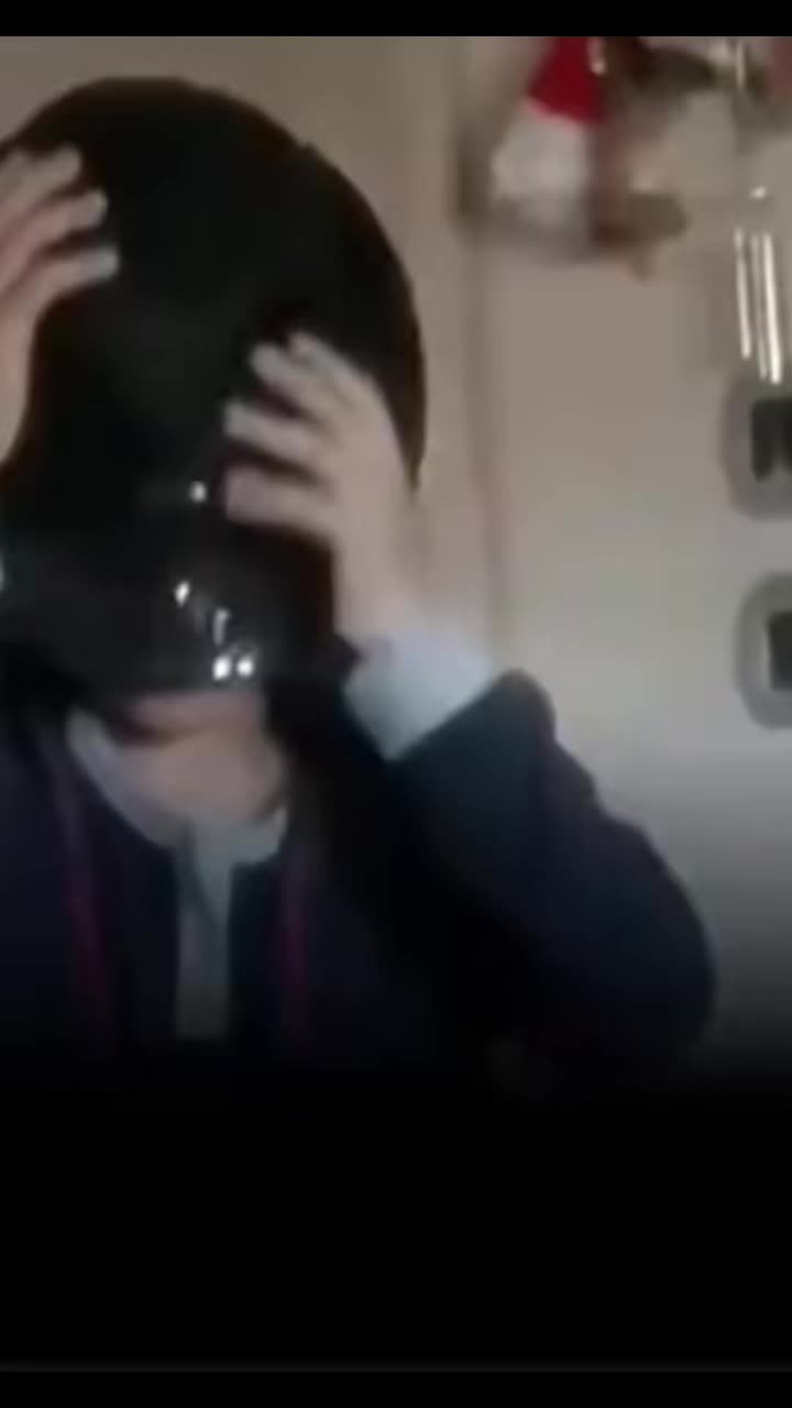 @Floop