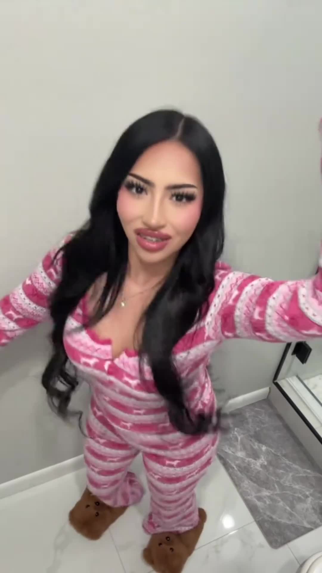 @Clara