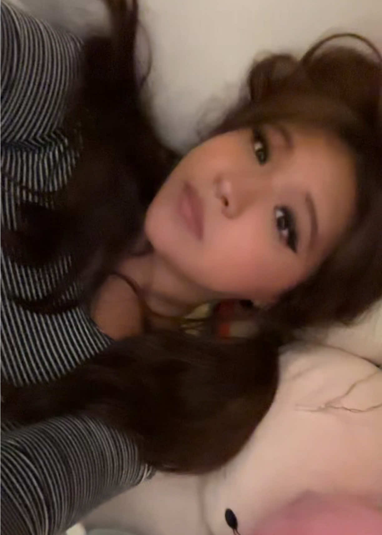 @️