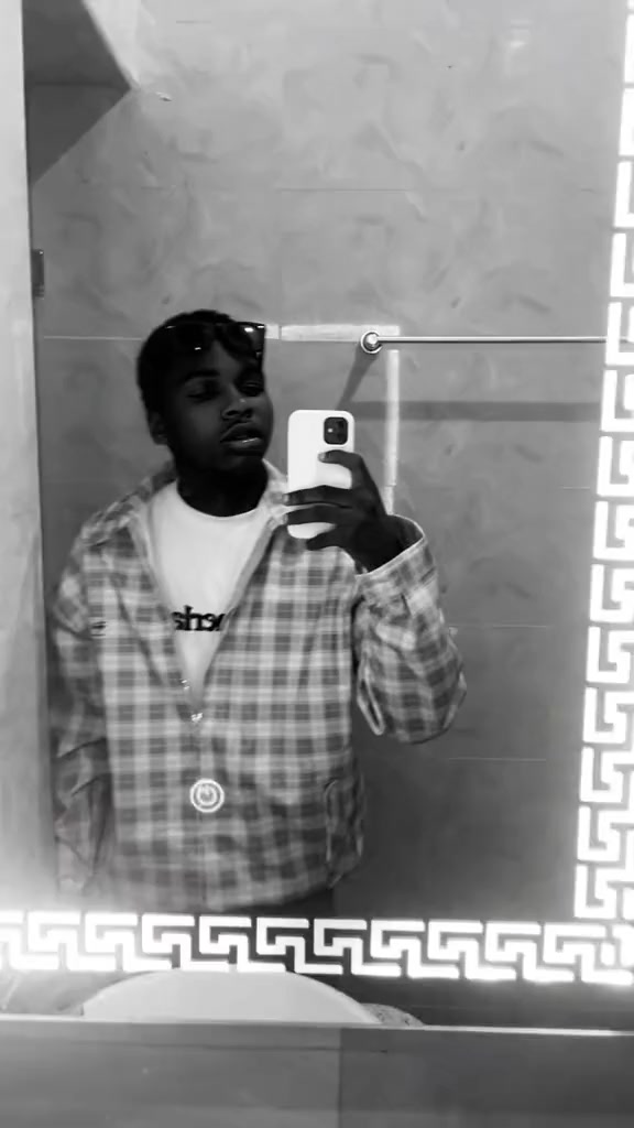 @𐌄𐌌𐌌𐌙𐋄Ꝋ𐌅𐌕 🔫🐢🤬