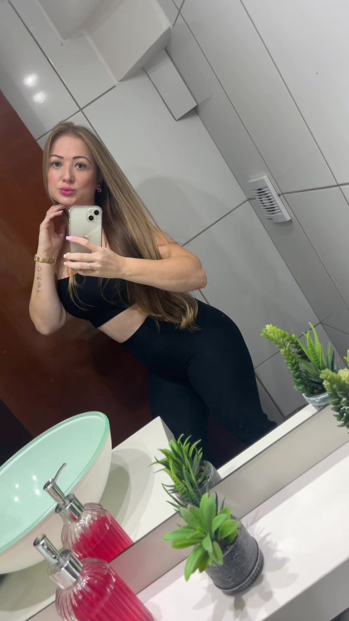 @Tatiane Camargo