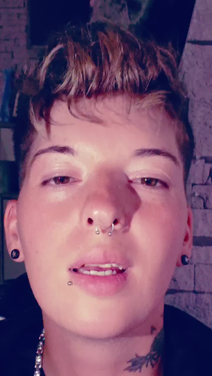 @Kingslowly