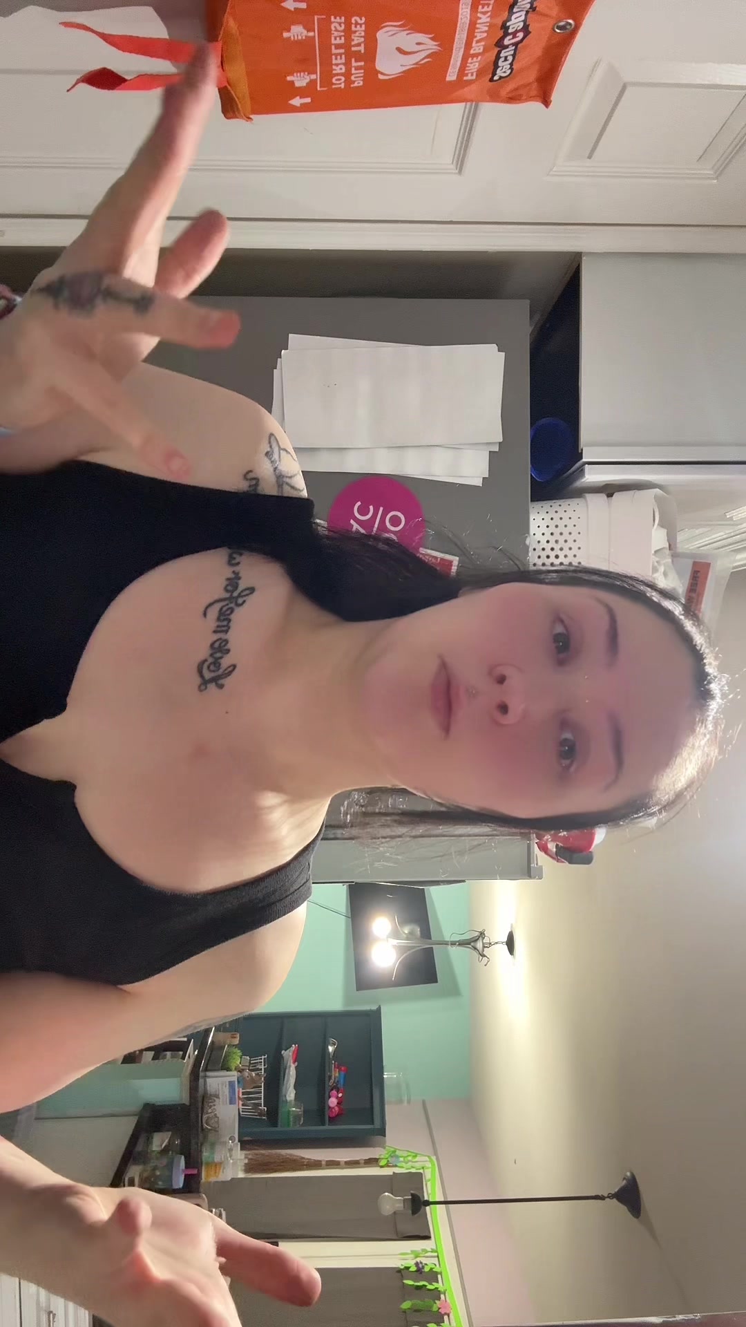 @Ashleyplusfour