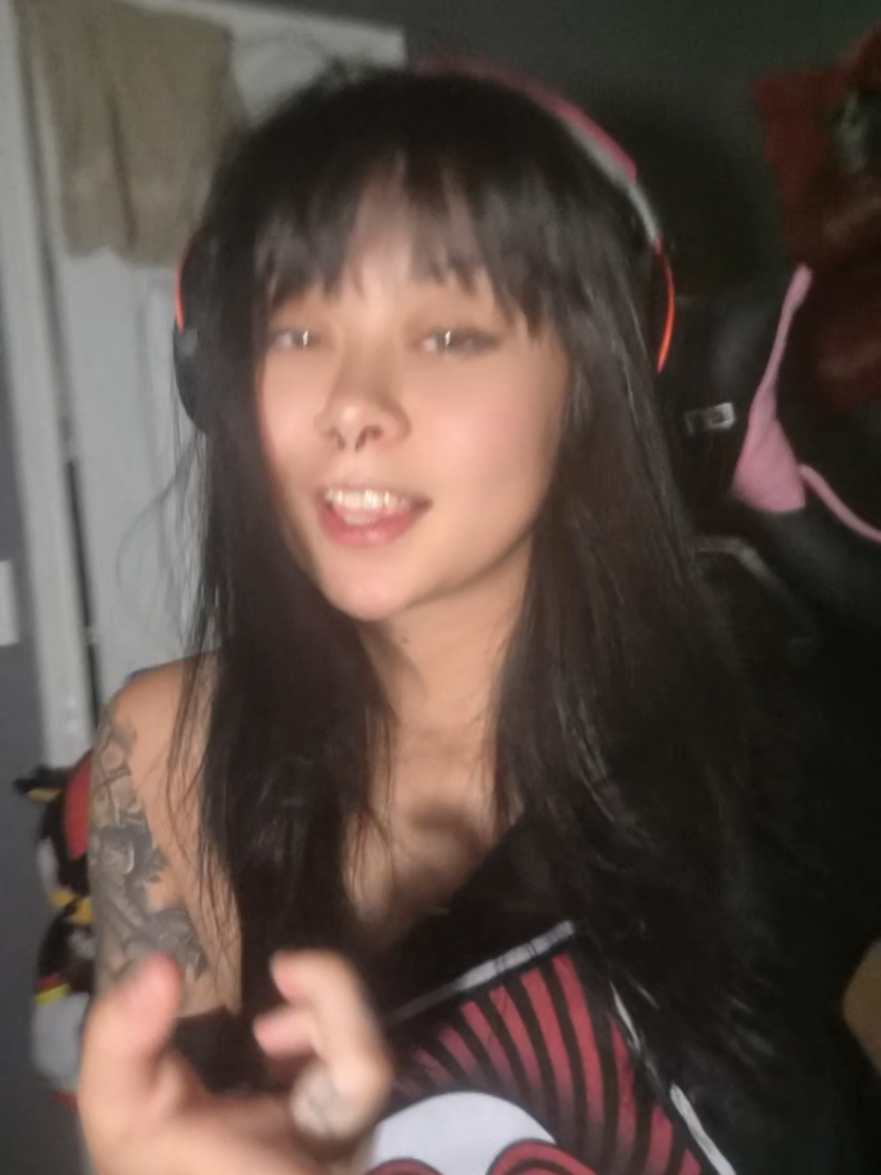 @🥷