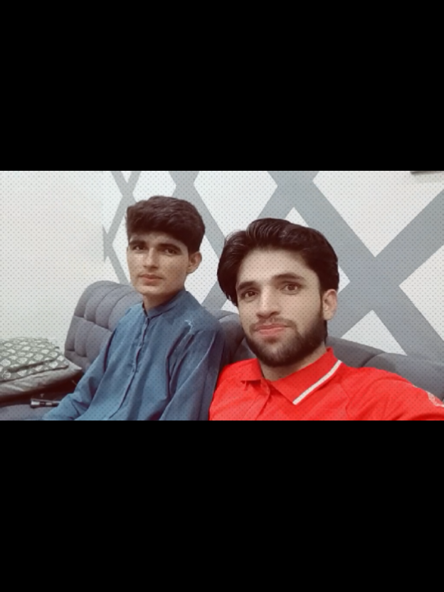 @حسنین روڑو آلہ 🥂🖤