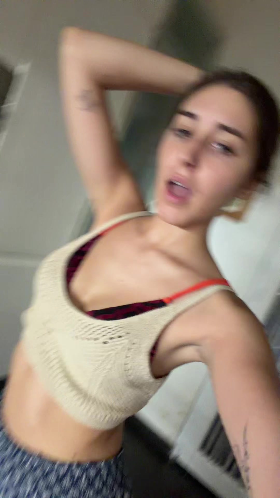 @auroraleonardi