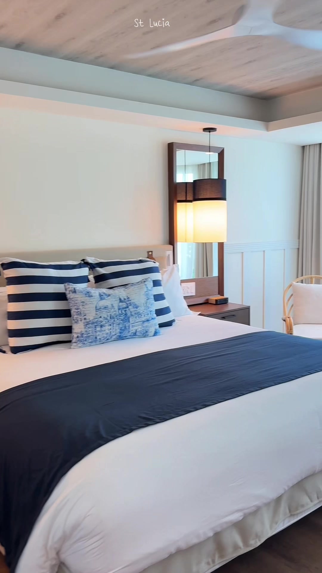 @Diana | travel + wellness