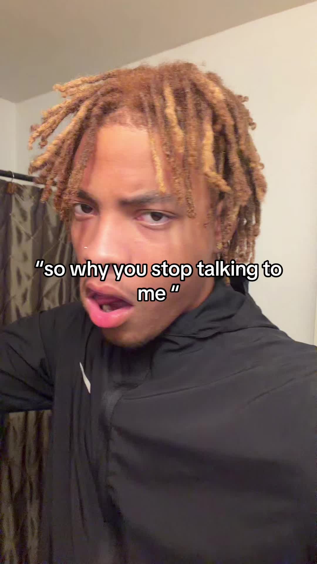 @D A E