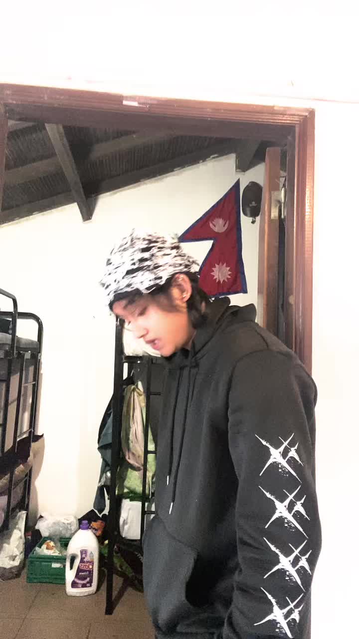 @🪈🦚