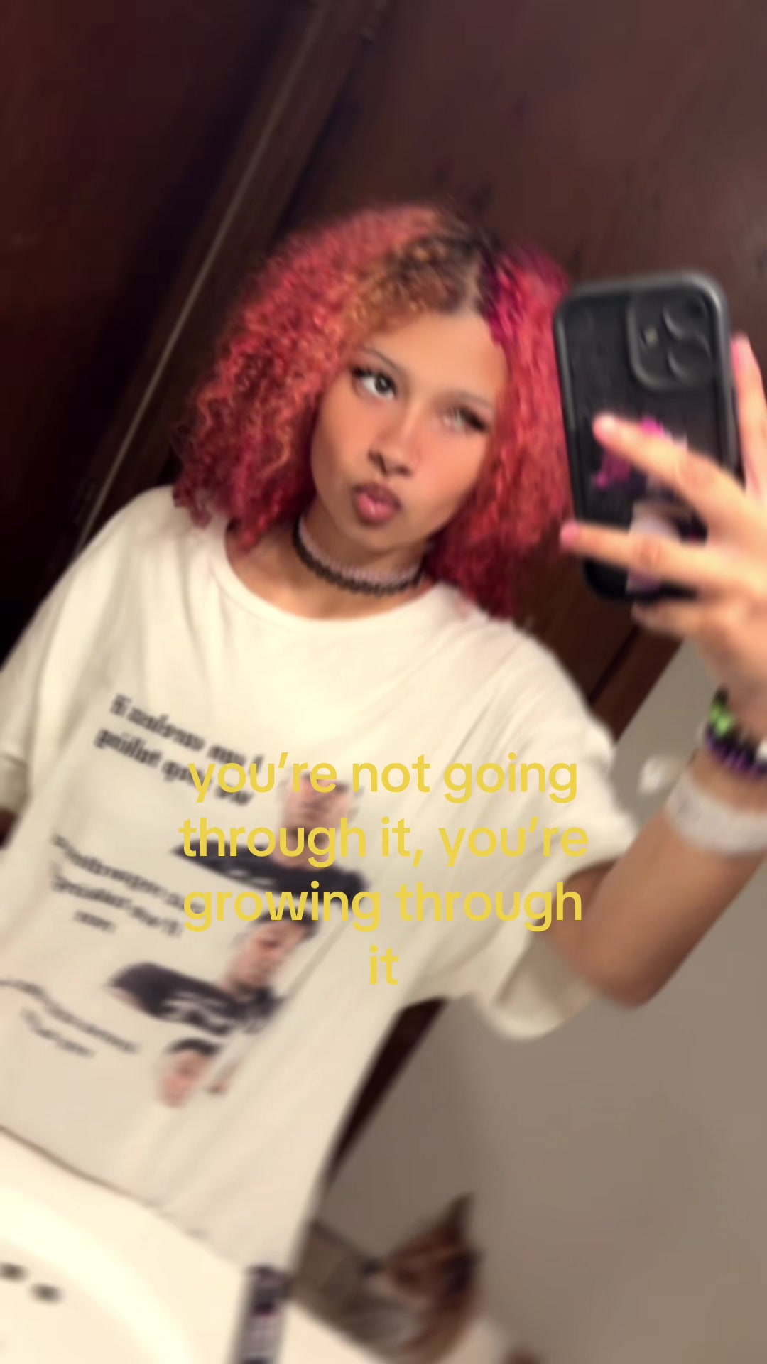 @moonie {vivi} ദ്ദി ˉ͈̀꒳ˉ͈́ )✧