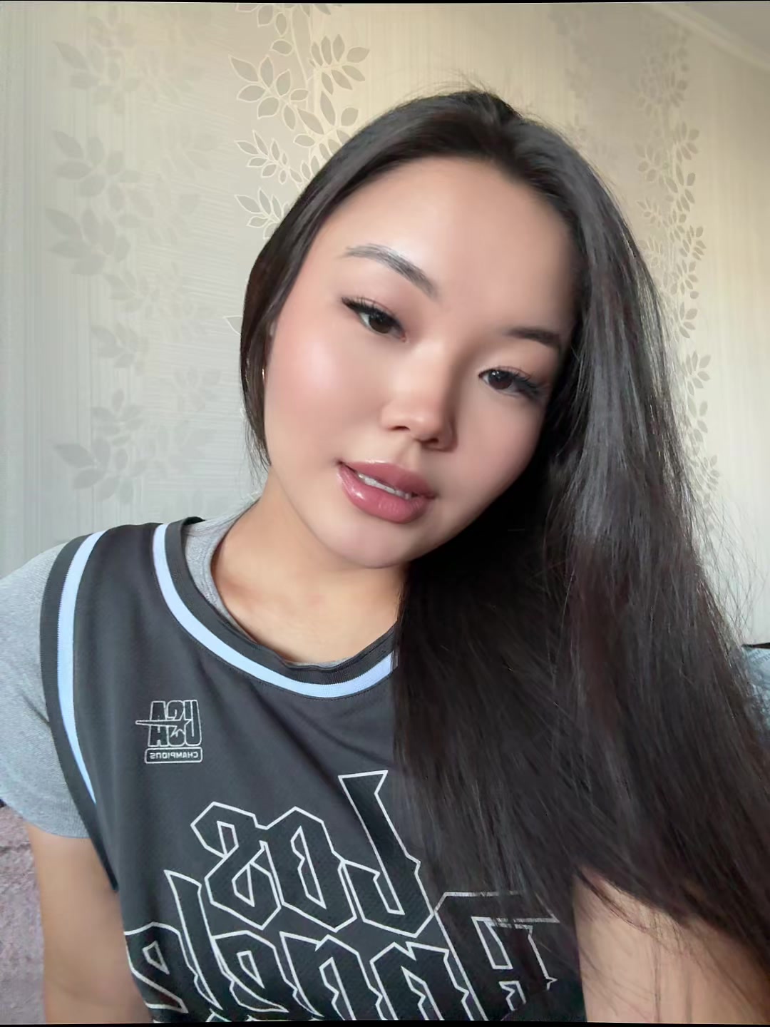 @aknurkaa