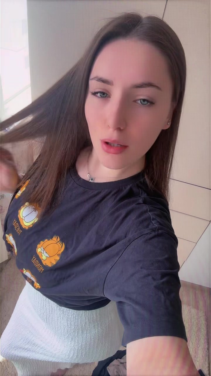 @Ionellaa