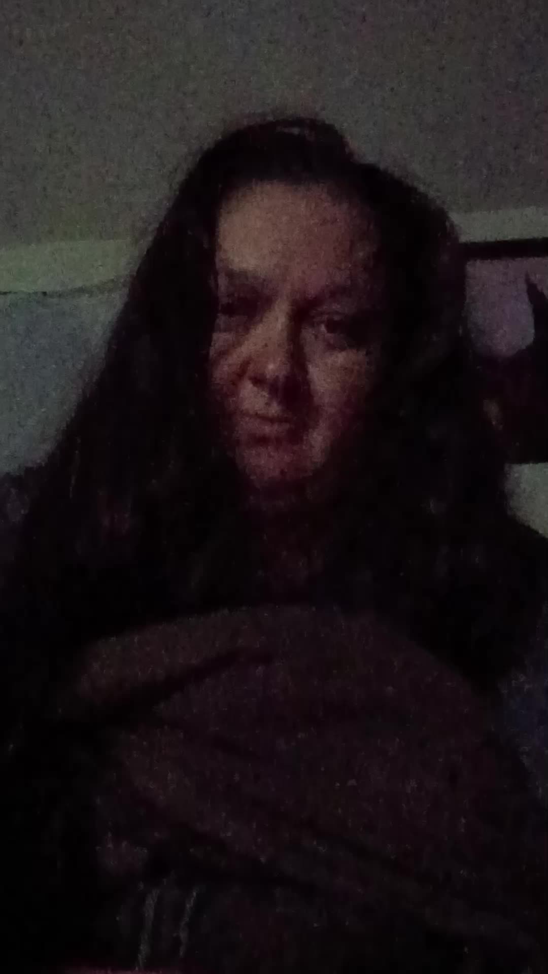 @anna