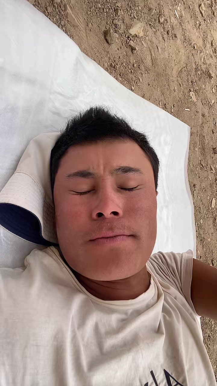 @Ochilov_Яхши_Бола😇