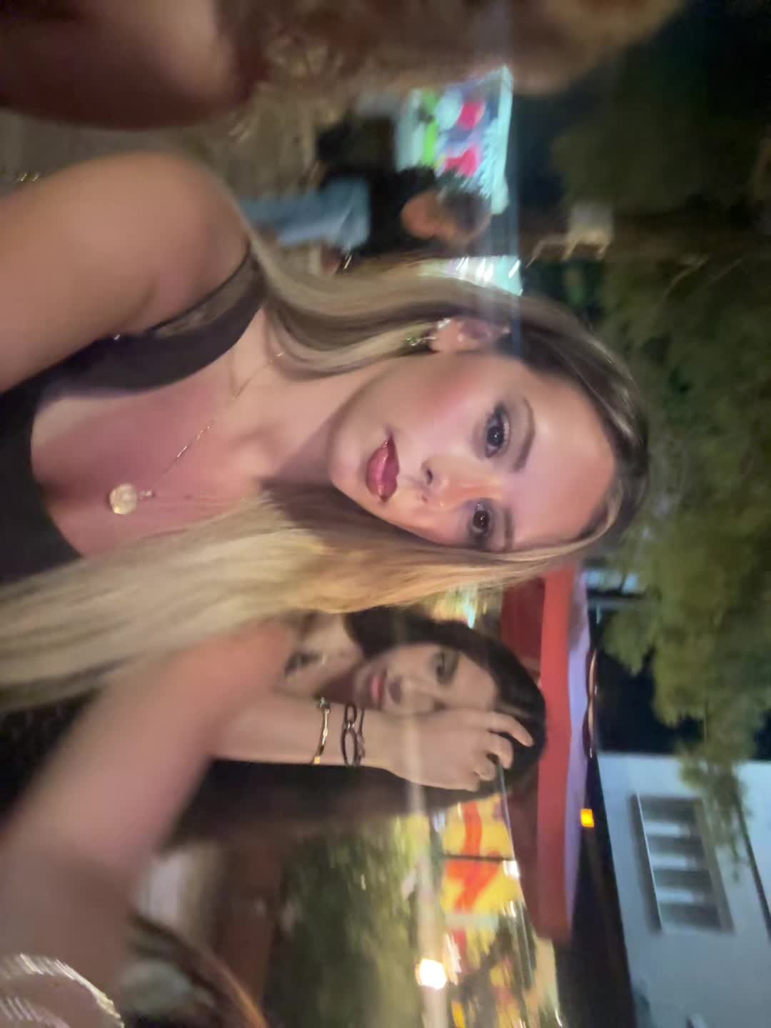 @Laura