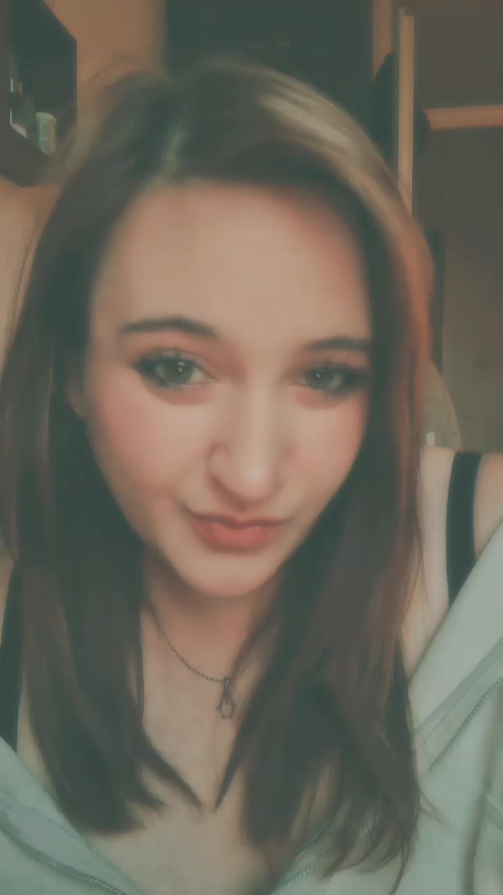 @Vivi_LCKI