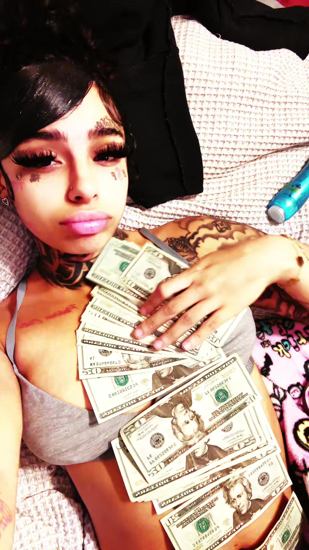@skrilladoll1