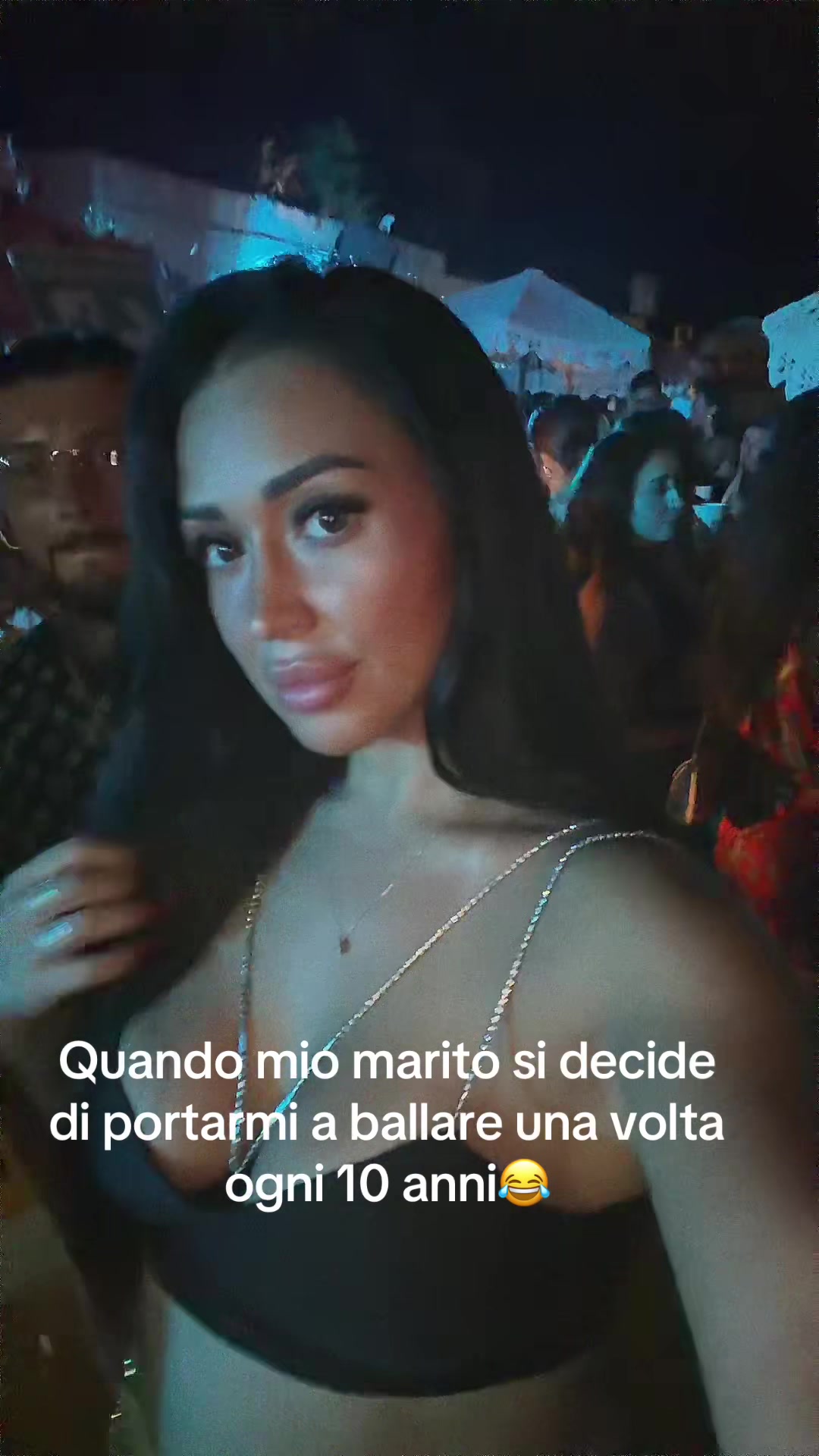 @desyenikoo