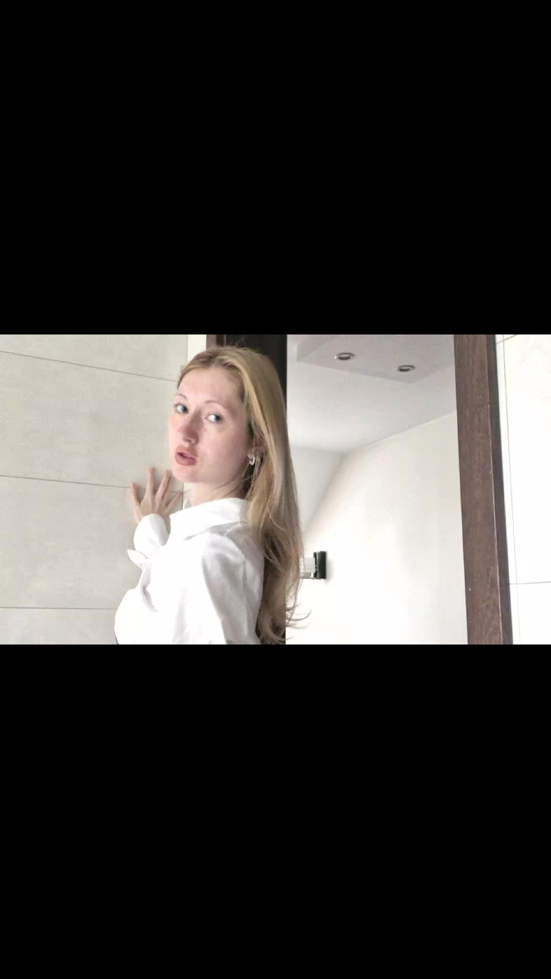 @amelianital