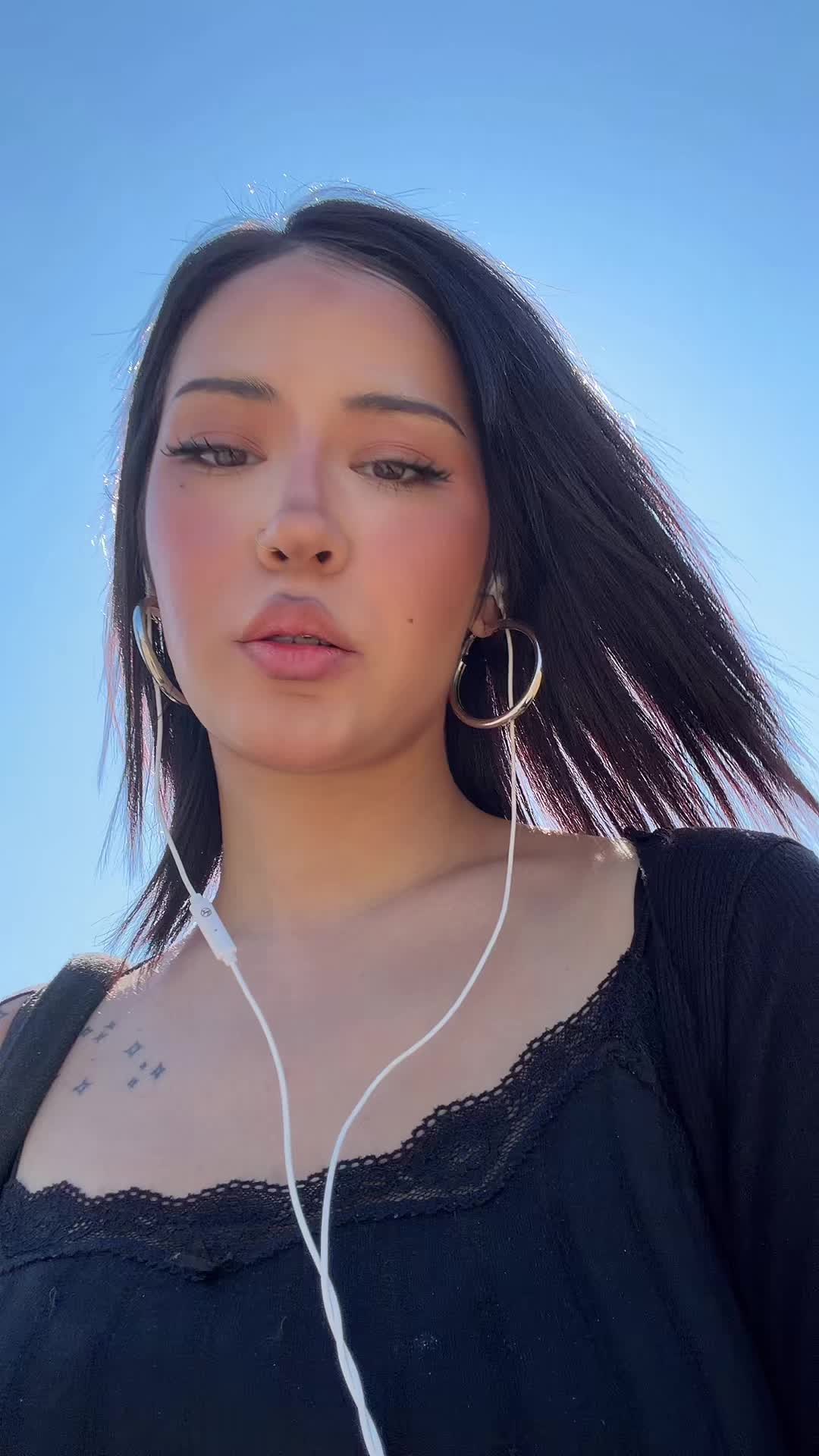 @🧟♀️